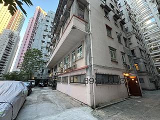 Mid Levels West - Sung Ling Mansion 09