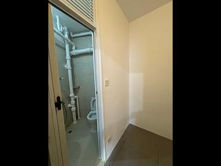 Mid Levels Central - Clovelly Court Block 1 17