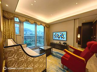 Happy Valley - Pioneer Court 02