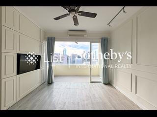 Mid Levels Central - Best View Court 03