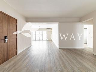 Stubbs Road - Evergreen Villa 03