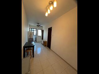 Sai Ying Pun - Fung King Court 03