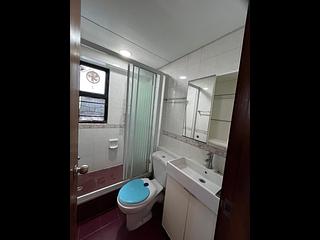 Sai Ying Pun - Fung King Court 05