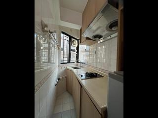 Sai Ying Pun - Fung King Court 07