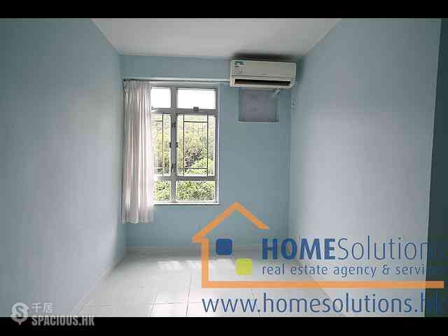 Mui Wo - Harbour View Villa 02