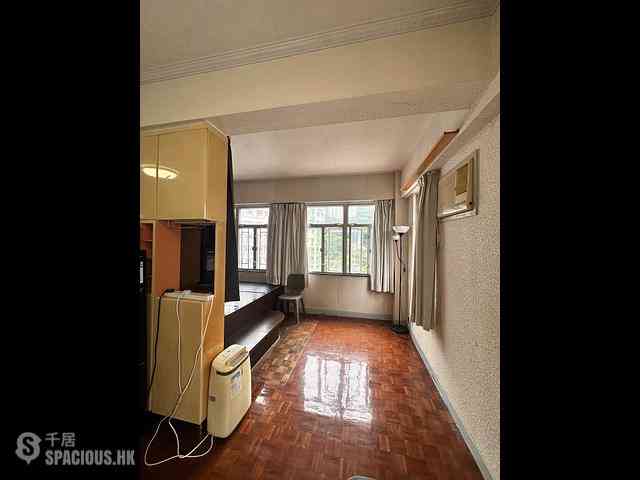 Kennedy Town - Po Tak Mansion 02