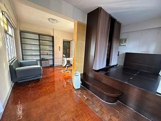 Kennedy Town - Po Tak Mansion 03