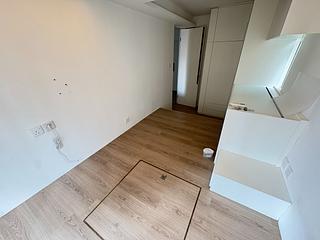 Mid Levels Central - Midland Court 08