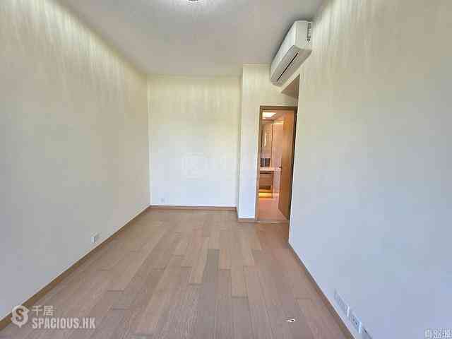 Ho Man Tin - Mantin Heights Block 10 09