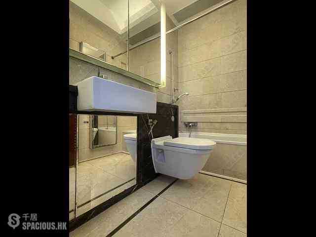 Tai Kok Tsui - One Silversea Tower 6 08