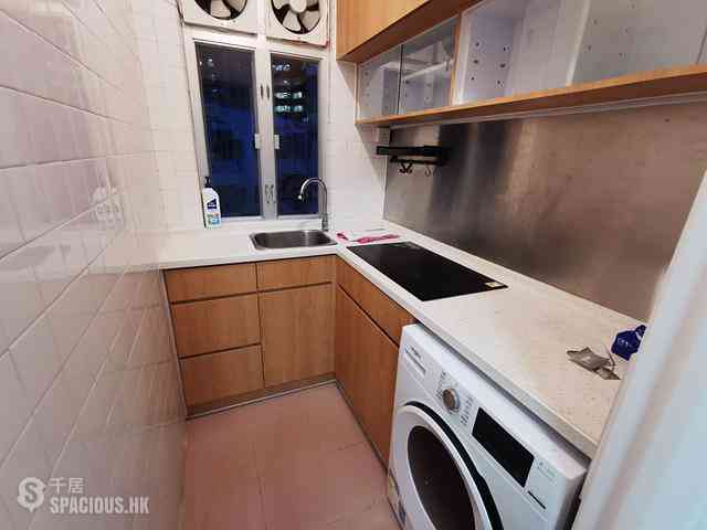 Quarry Bay - Kiu Ying Building 05