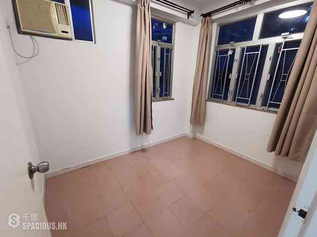 Quarry Bay - Kiu Ying Building 07