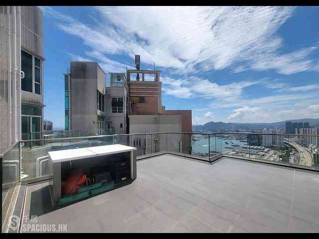 Tai Kok Tsui - Harbour Green Tower 1 03