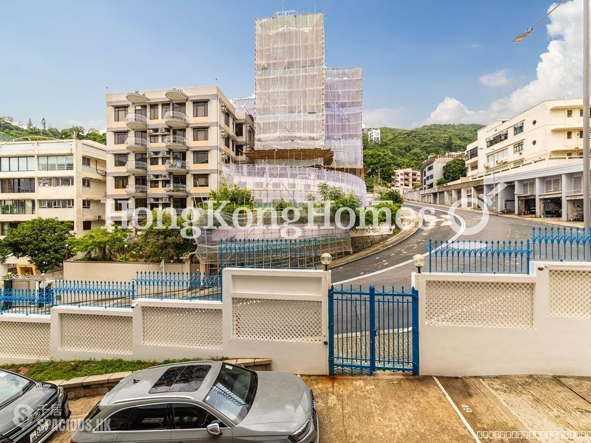 Happy Valley - Envoy Garden 01