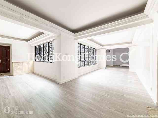 Happy Valley - Villa Dorada 02