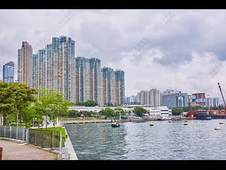 Tai Kok Tsui - Park Avenue Central Park Block 1 12