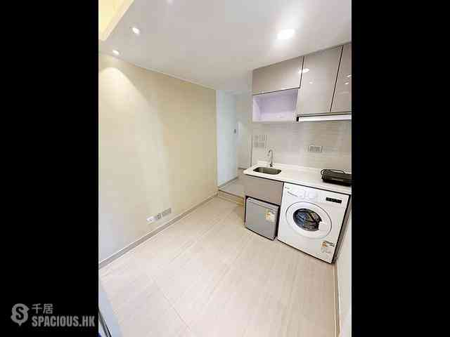 North Point - Majestic Apartments 01