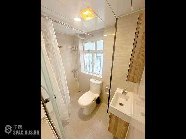 North Point - Majestic Apartments 08