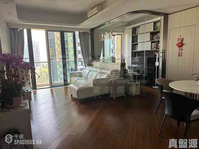 Ho Man Tin - Ultima Phase 2 Tower 2 07