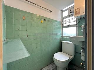 Sai Ying Pun - Tin Hing Building 06