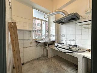 Sai Ying Pun - Tin Hing Building 05