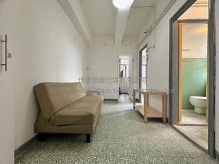 Sai Ying Pun - Tin Hing Building 02