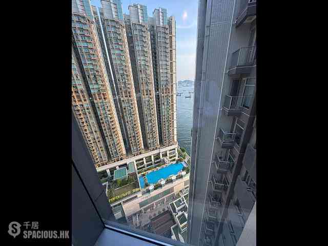 Tai Kok Tsui - Imperial Cullinan Tower 3 09
