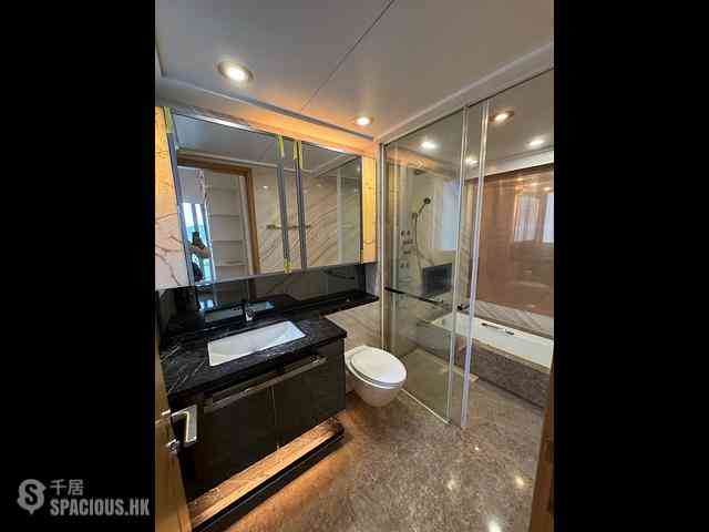 Tai Kok Tsui - Imperial Cullinan Tower 3 07