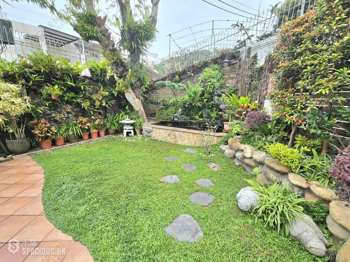 Clear Water Bay - Gold Villa 01