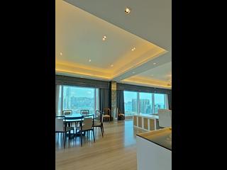 Tai Kok Tsui - Harbour Green 22