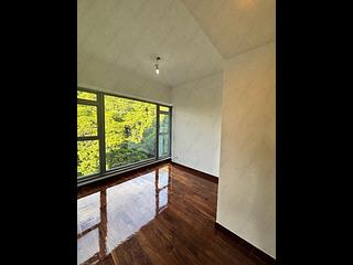 Tai Hang - Serenade Block 2 03