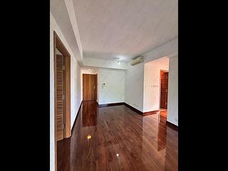 Tai Hang - Serenade Block 2 08