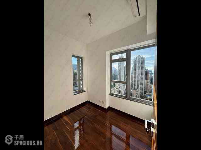 Tai Hang - Serenade Block 2 12