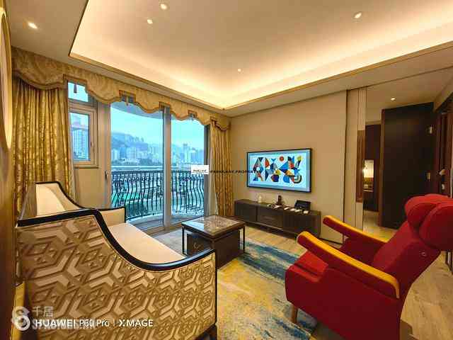 Happy Valley - Pioneer Court 01