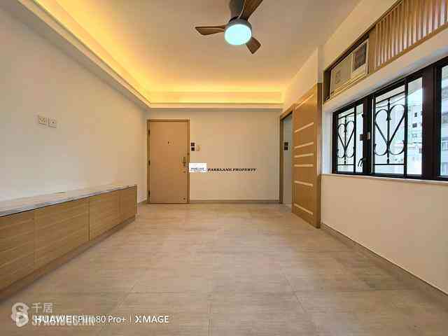 Happy Valley - King Inn Mansion 01