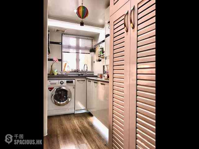 Sheung Wan - Wing Shing House 03