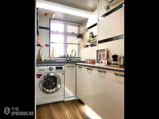 Sheung Wan - Wing Shing House 04