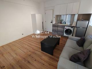 Poho - 152-154, Hollywood Road 09