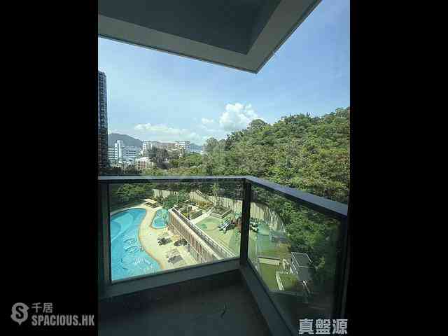 Ho Man Tin - Mantin Heights Block 10 02