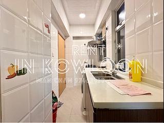 Tsim Sha Tsui - Yiu Pont House 05