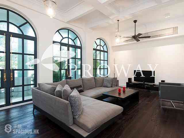 Sai Ying Pun - 35, Bonham Road 04