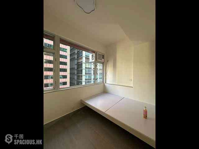 Wan Chai - Ying Lee Mansion 03