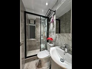 Wan Chai - Ying Lee Mansion 05