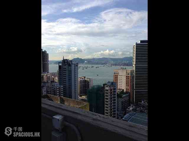 Shek Tong Tsui - Fortune Villa 02