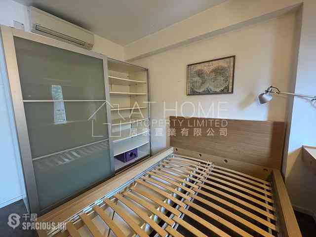 Shek Tong Tsui - Fortune Villa 04
