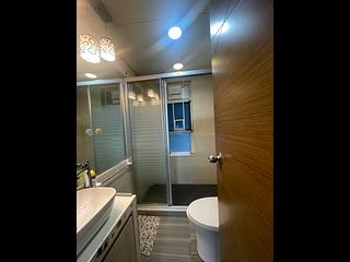 Lohas Park - Lohas Park Phase 2A Le Prestige Block 2 12