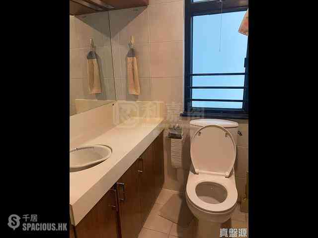 Quarry Bay - Royal Terrace 05