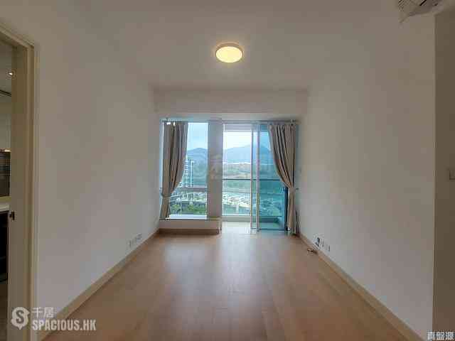 Tseung Kwan O - Monterey Block 3 03