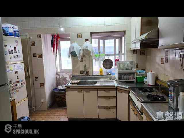 Quarry Bay - Westlands Gardens 02