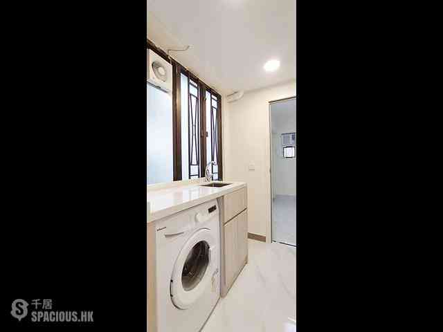 Mong Kok - 214, Sai Yeung Choi Street South 01